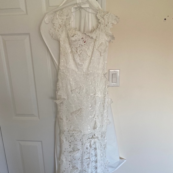 NET Honey Gown - Picture 1 of 3